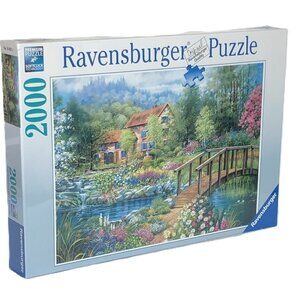 New sealed Ravensburger 2000pcs Puzzle-Shades Of Summer | Adult Puzzles